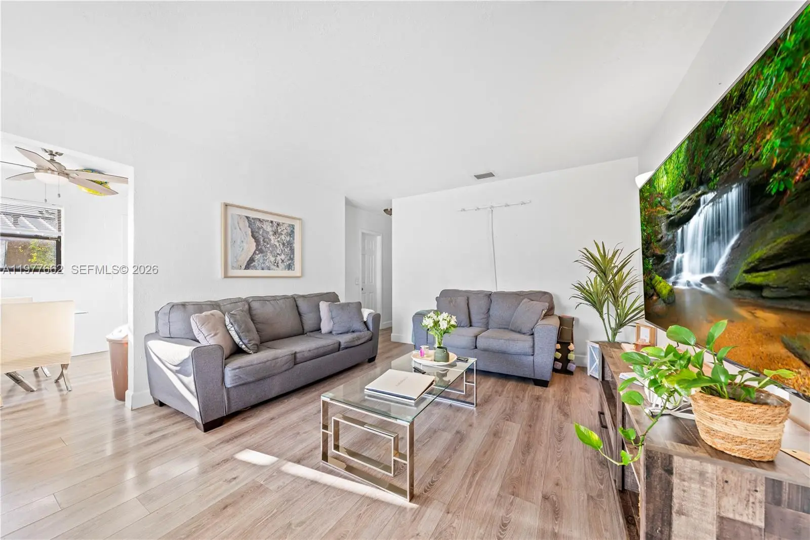 Photo of Listing #A11977662