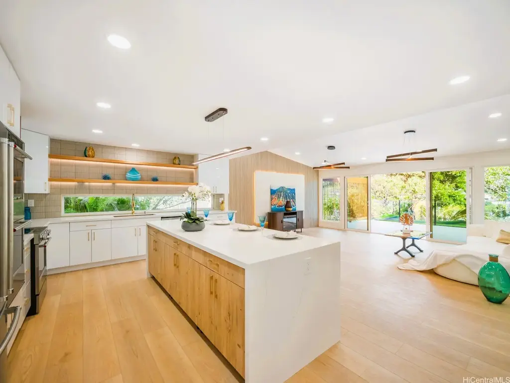 3565 Loulu Street, Honolulu