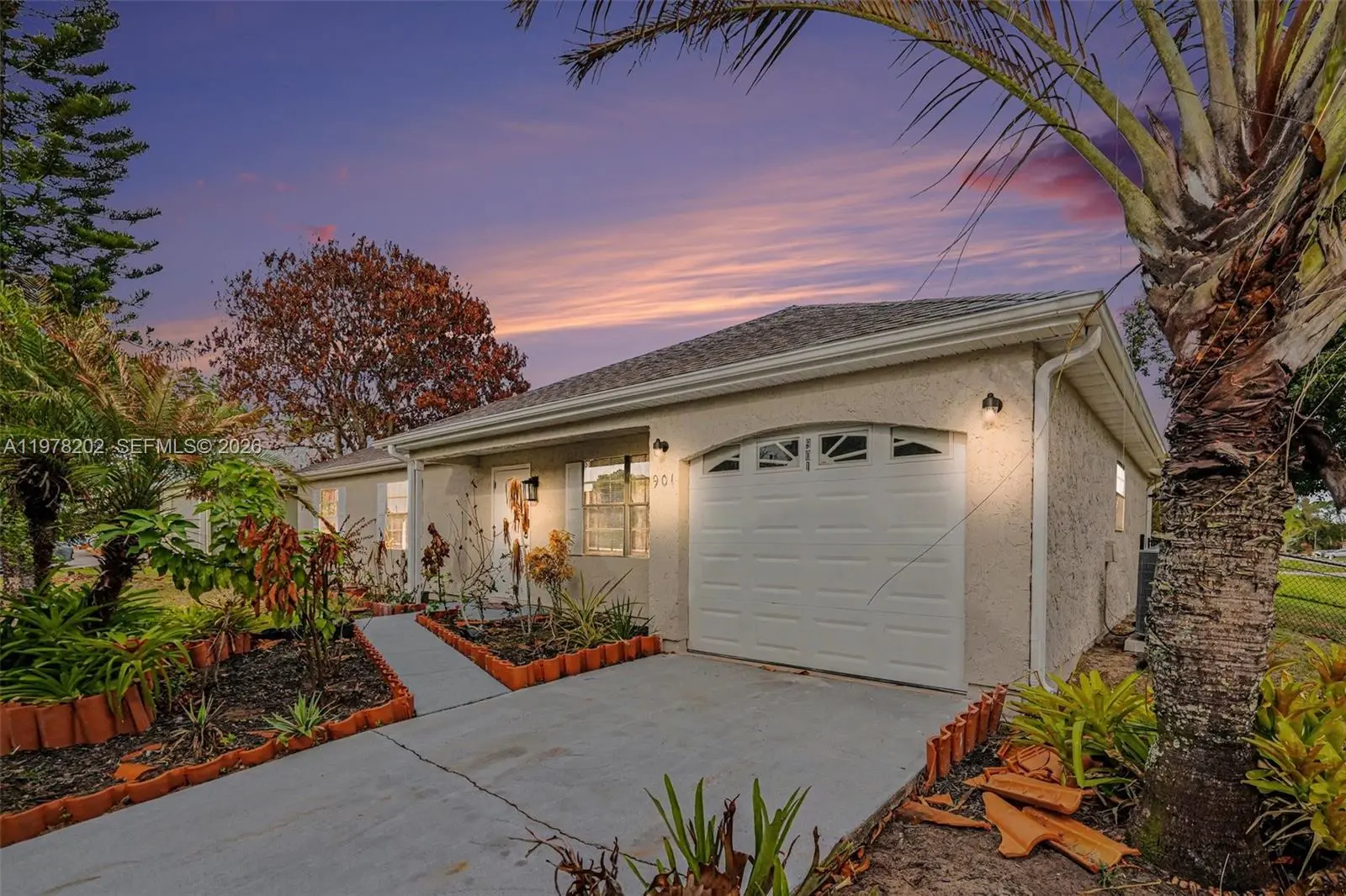 Photo of Listing #A11978202