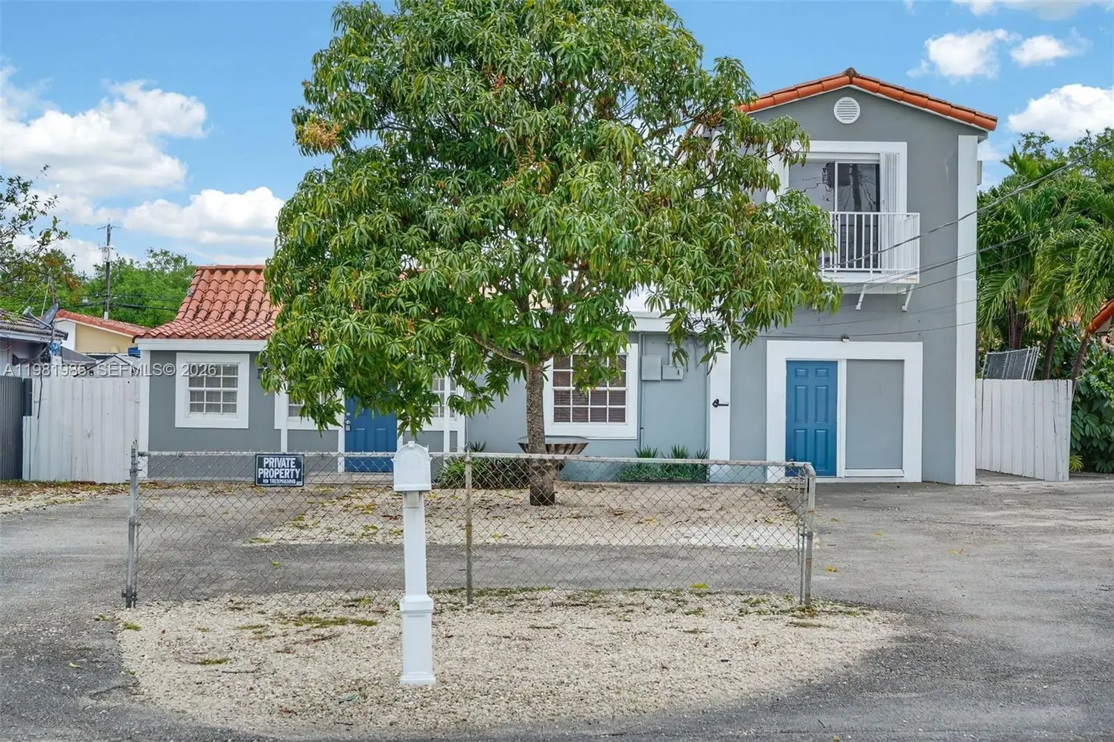 Photo of Listing #A11981985