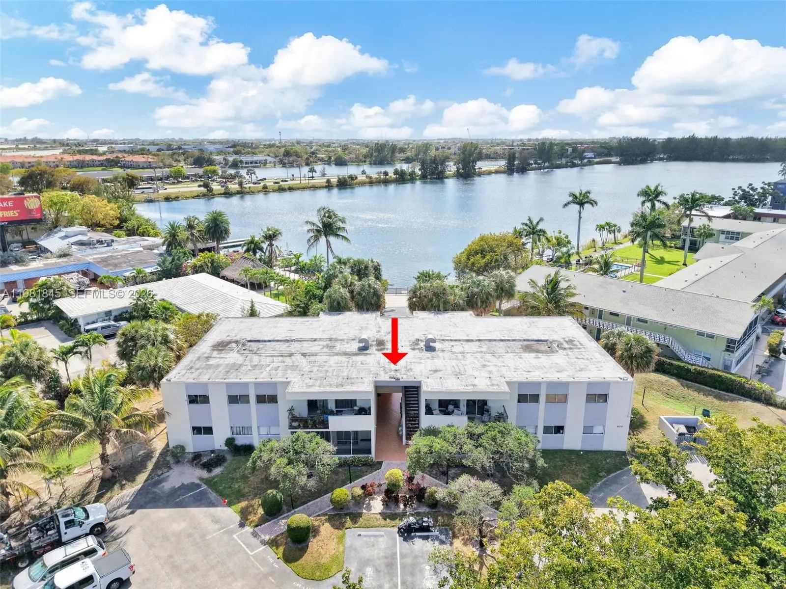 Photo of Listing #A11981845