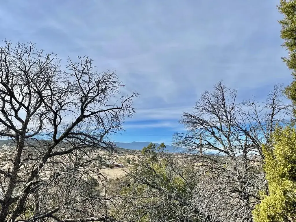 194 B County Line Road, Edgewood