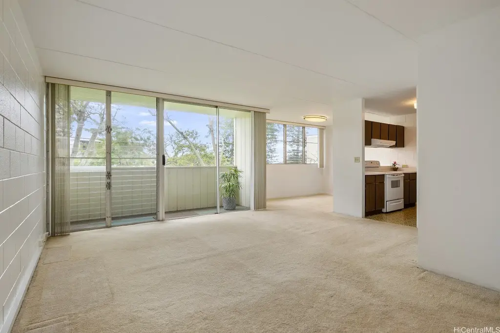 95-015 Kuahelani Avenue # 218, Mililani