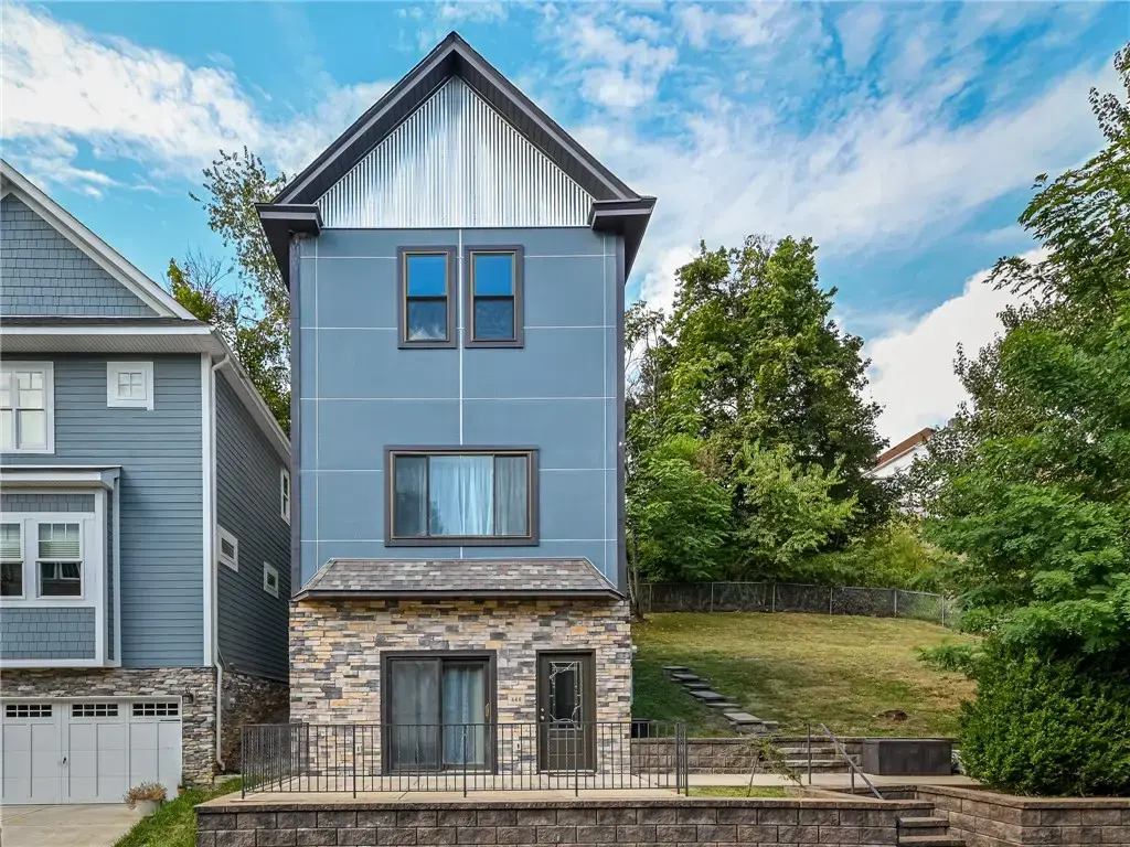 446 Wyola, Mt Washington