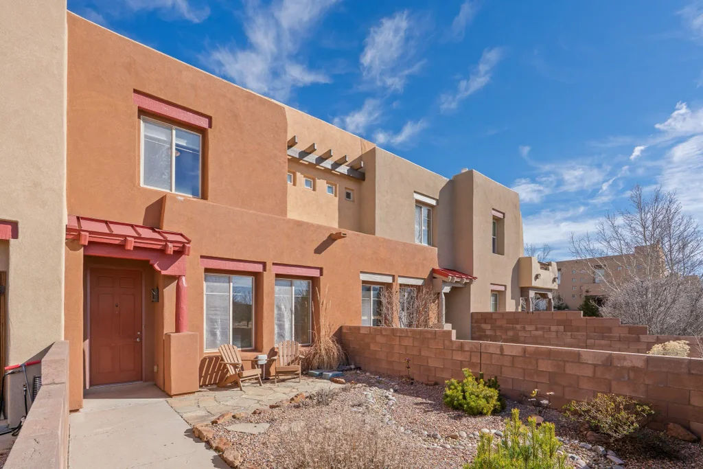 117 Johnson Mesa, Santa Fe