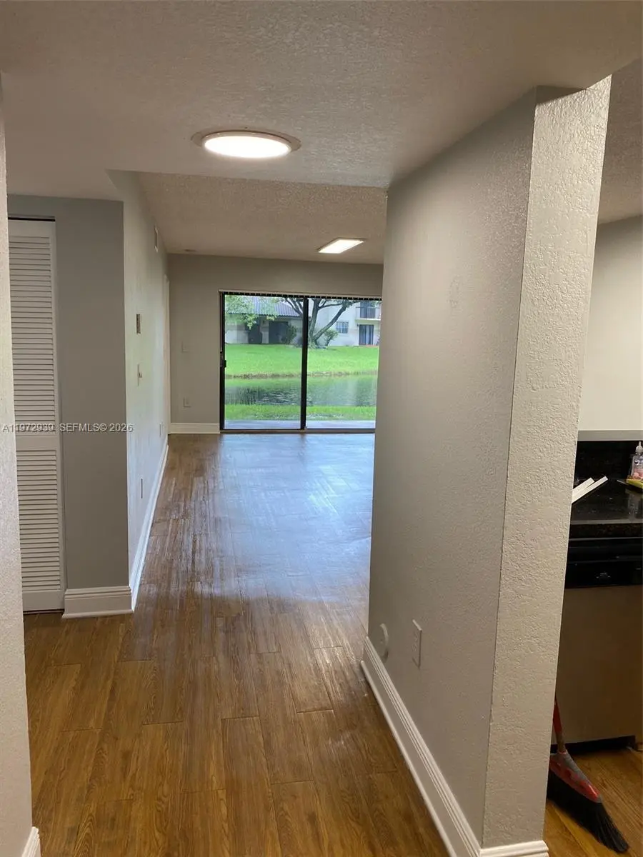 Photo of Listing #A11972939