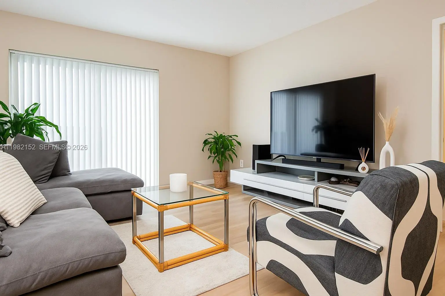 Photo of Listing #A11982152