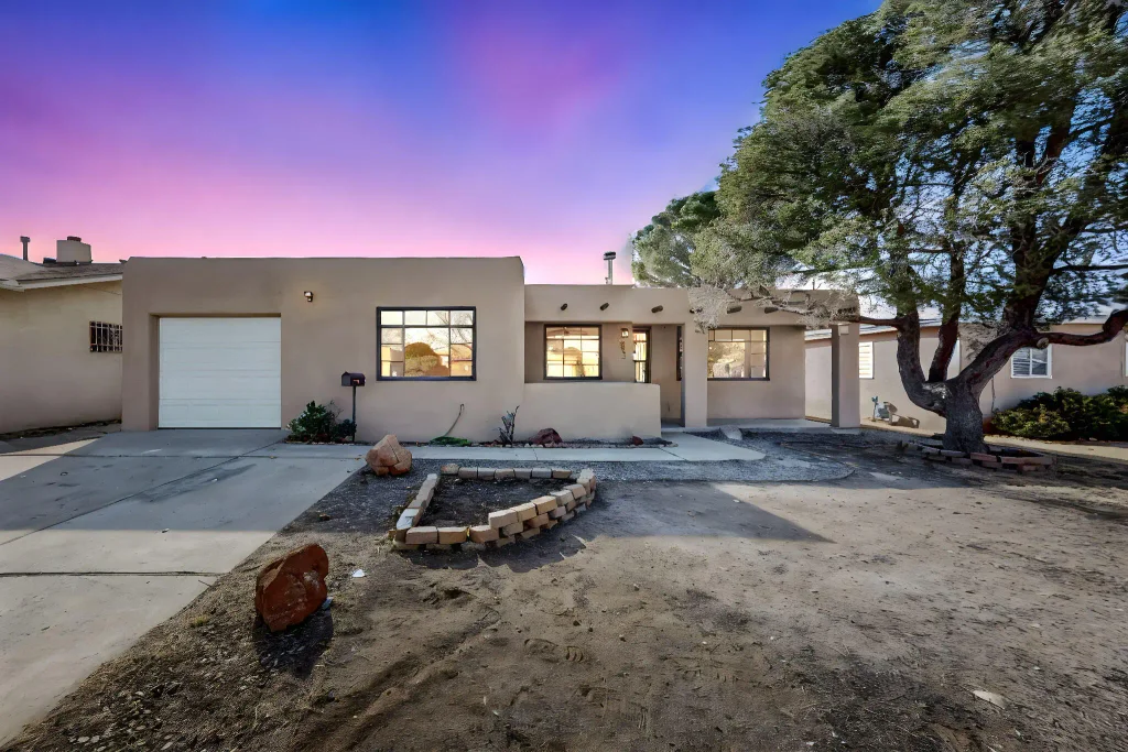 9612 Prospect Avenue Ne, Albuquerque