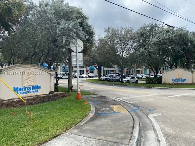 Photo of Listing #A11982354