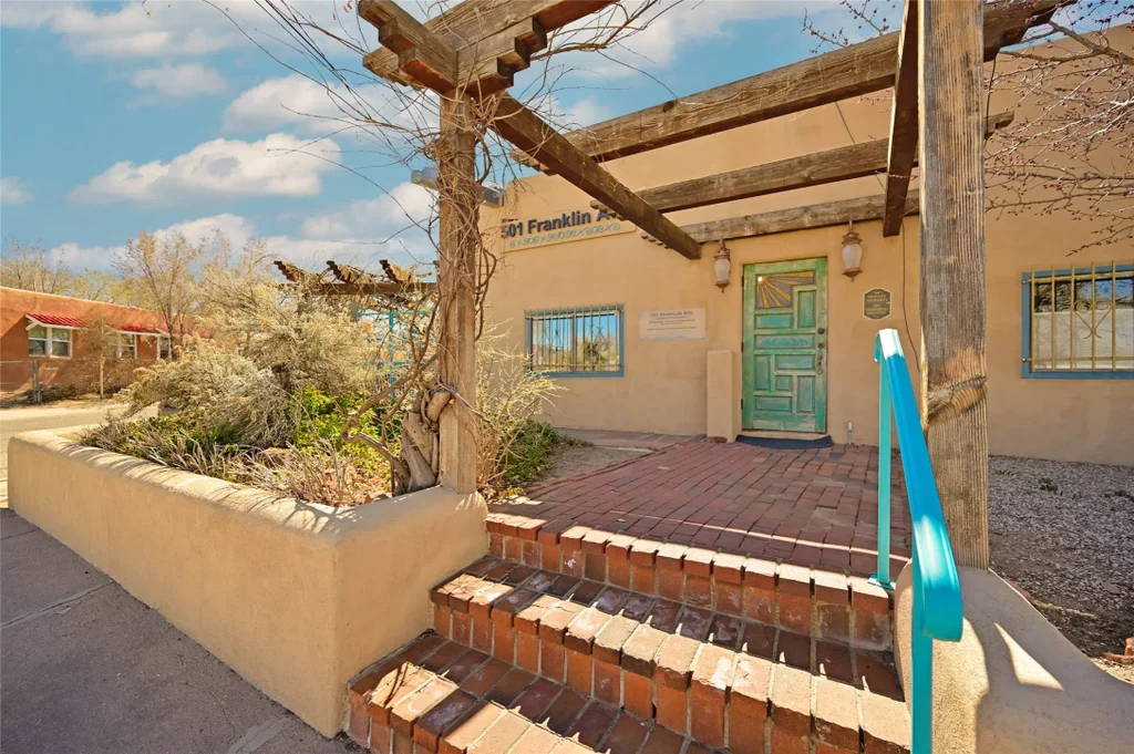 501 Franklin Avenue # 11, Santa Fe