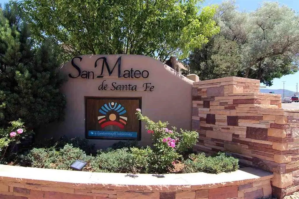 601 W San Mateo Road # 62, Santa Fe