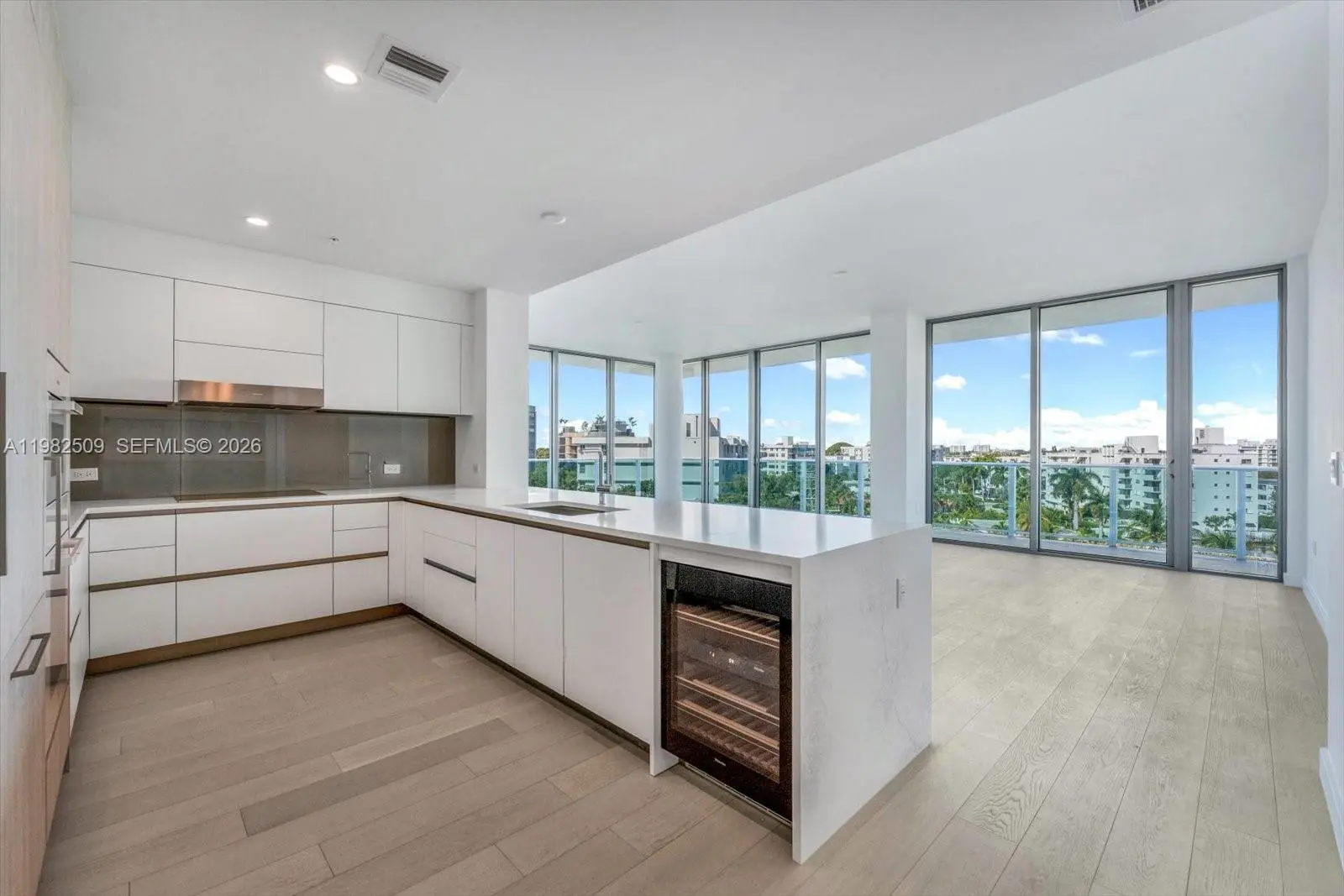 Photo of Listing #A11982509