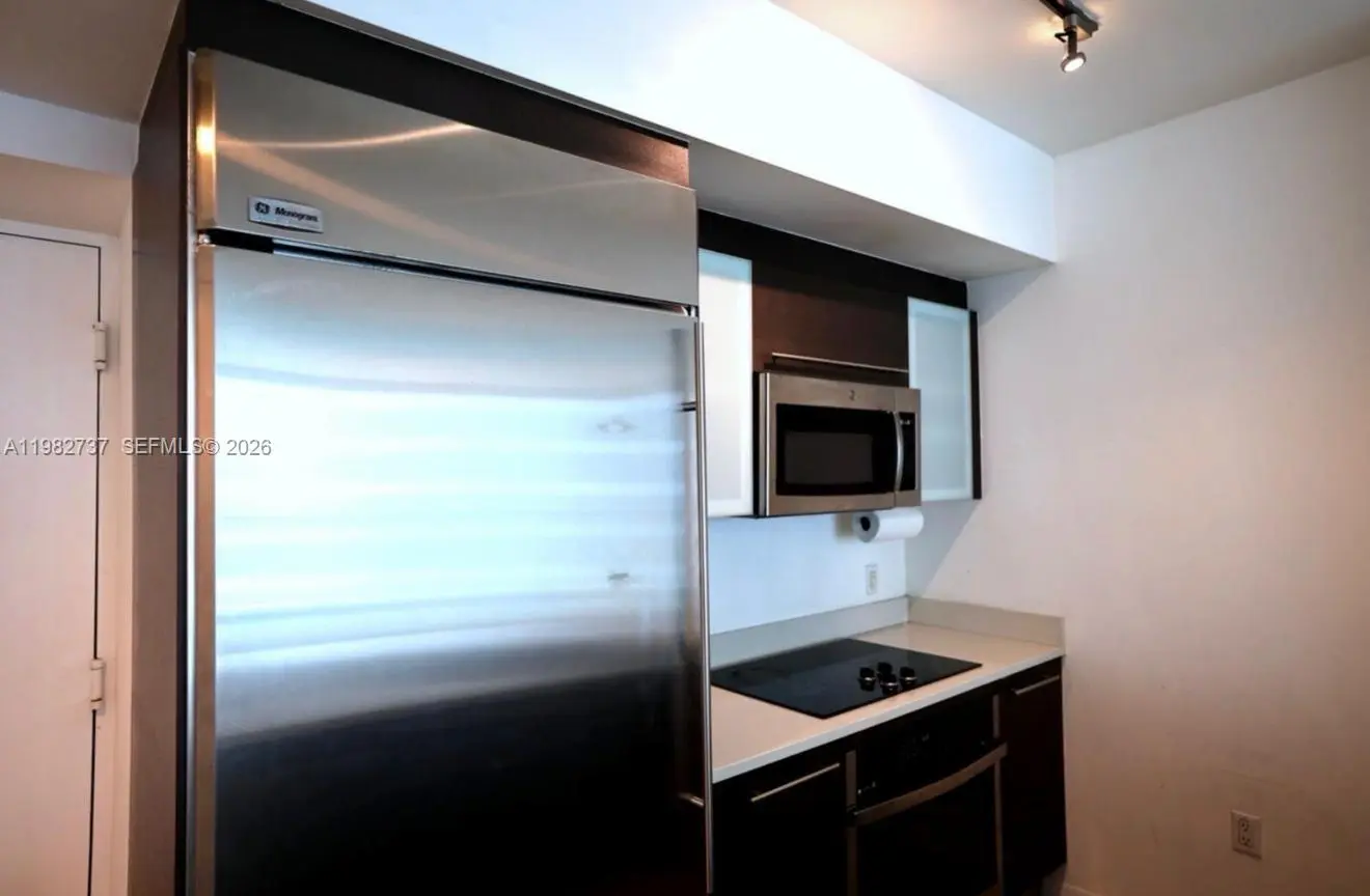 Photo of Listing #A11982737