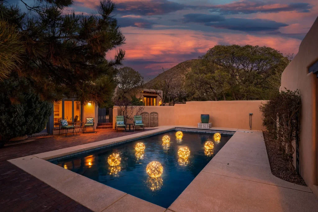 3881 Old Santa Fe Trail, Santa Fe