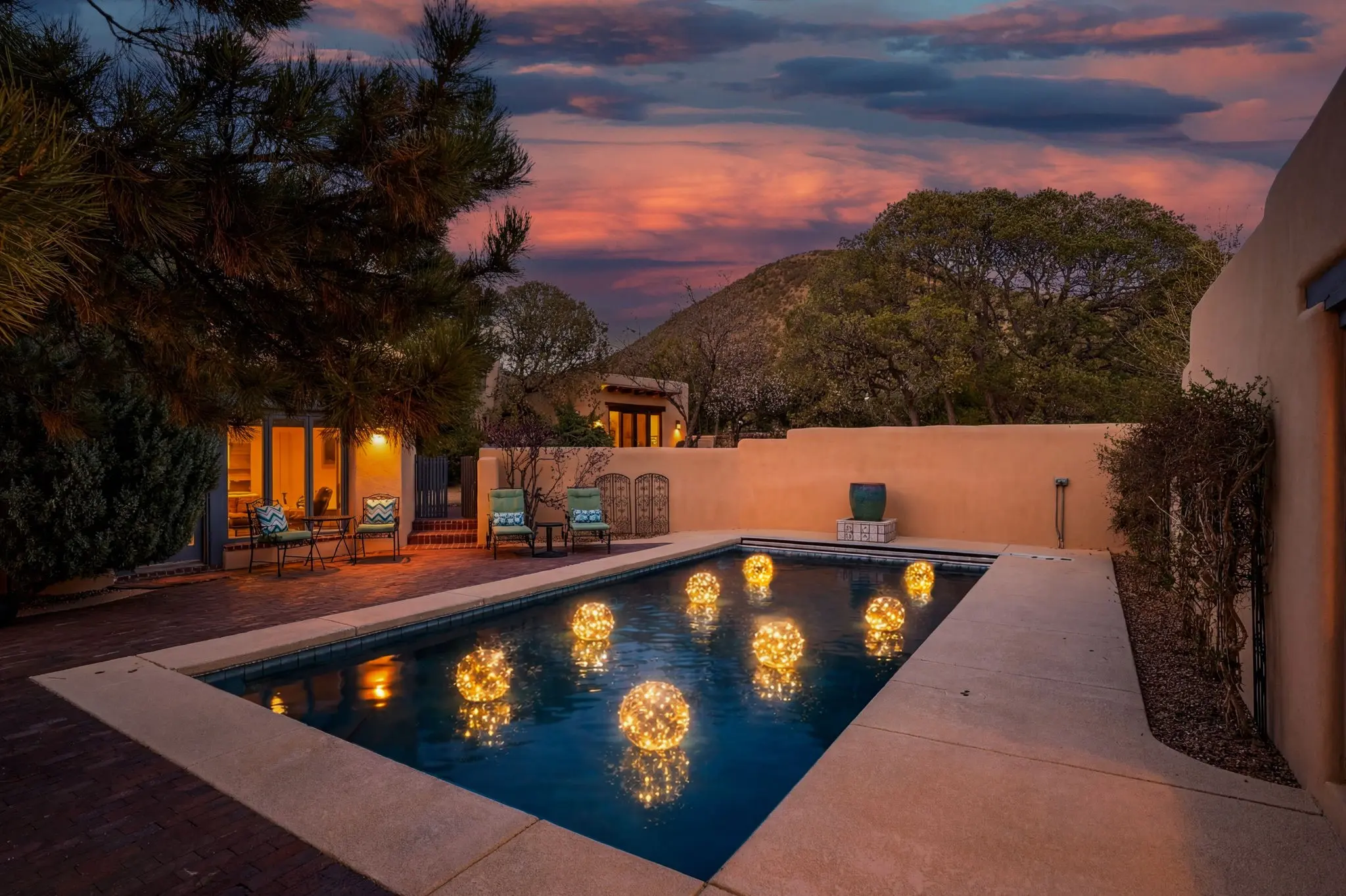3881 Old Santa Fe Trail, Santa Fe