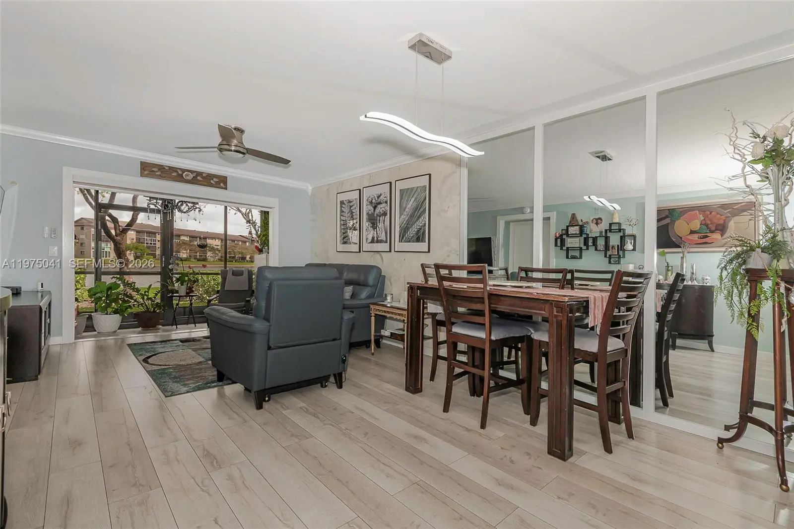 Photo of Listing #A11975041