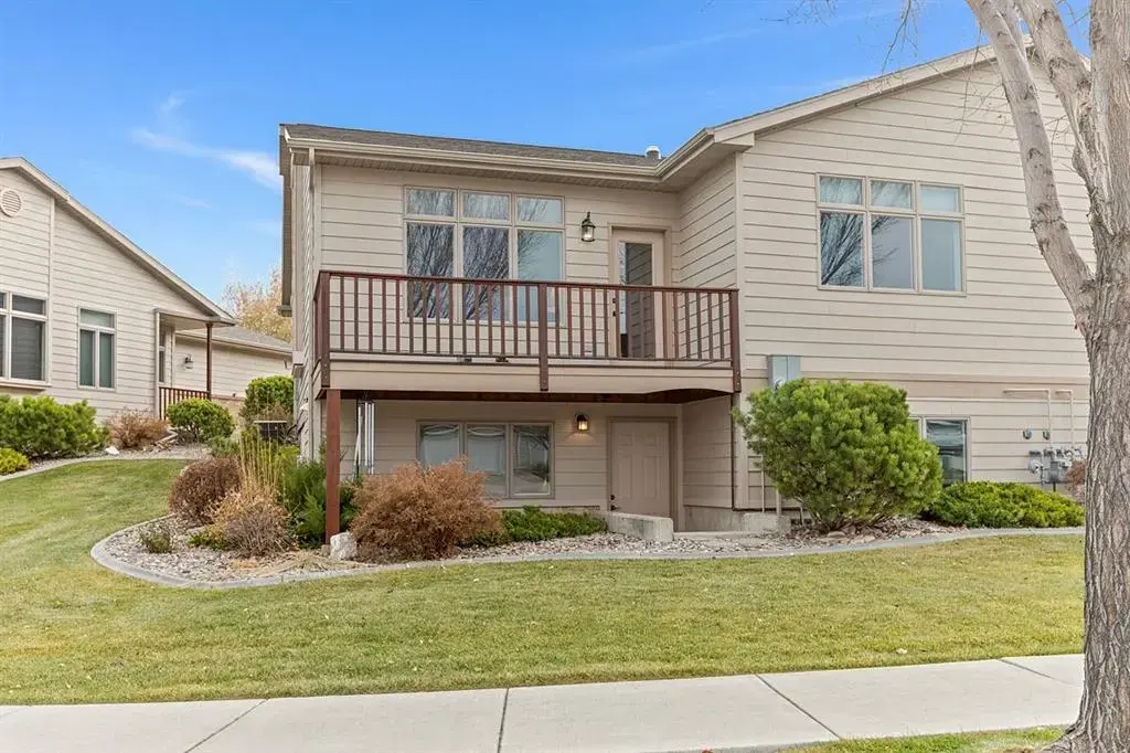 2702 Belt View Drive, Helena