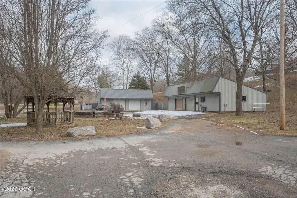 17 Stoneville Lane, Goodman
