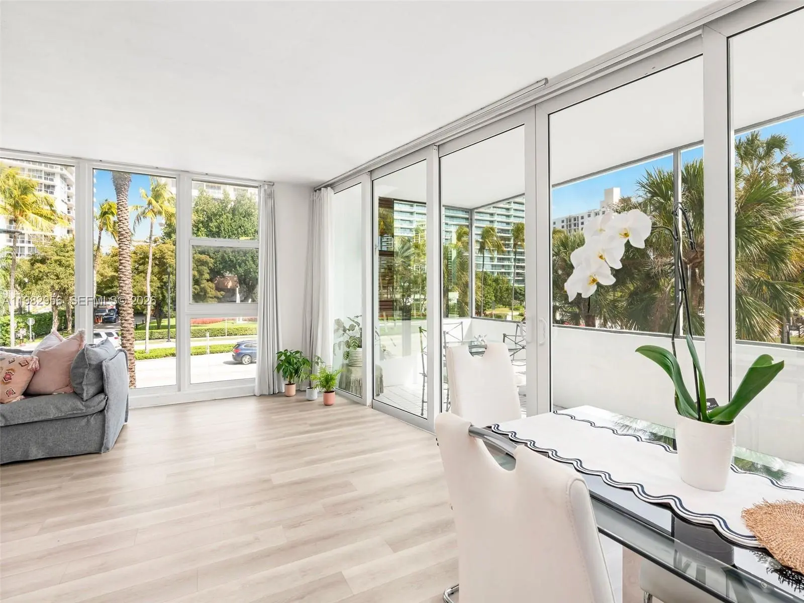 Photo of Listing #A11982956