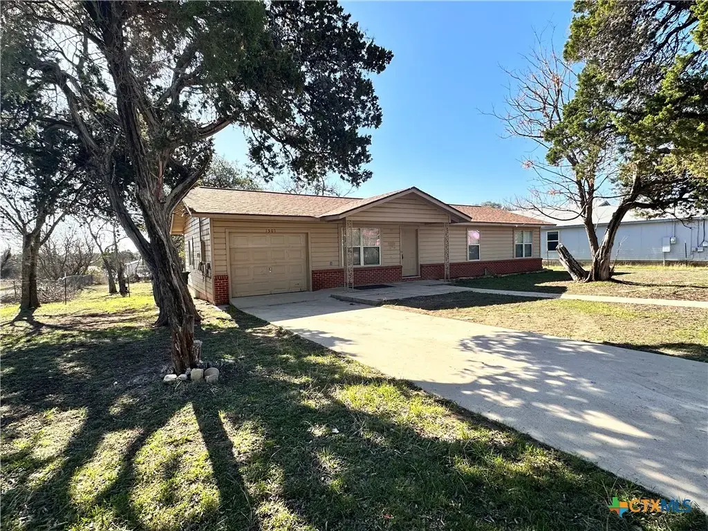 1501 Earle Street, San Marcos