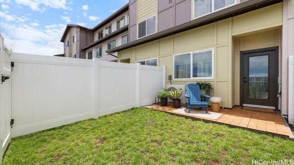 91-4099 Hikuono Street # 1211, Kapolei