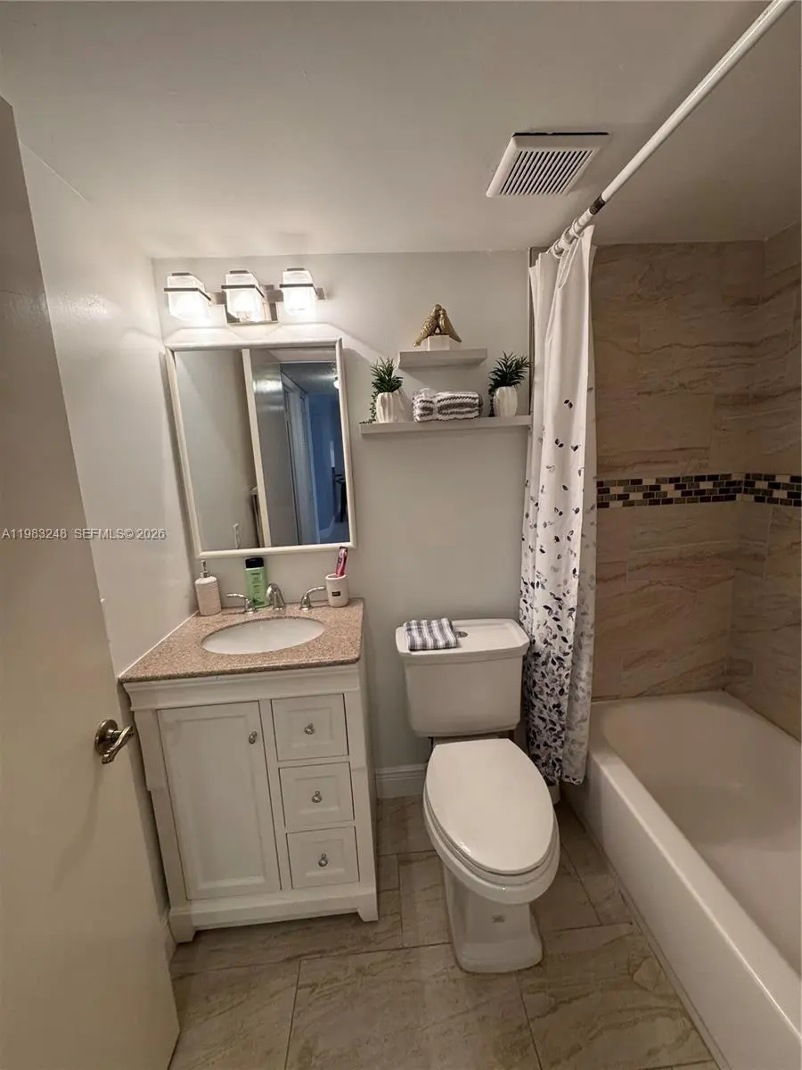 Photo of Listing #A11983248