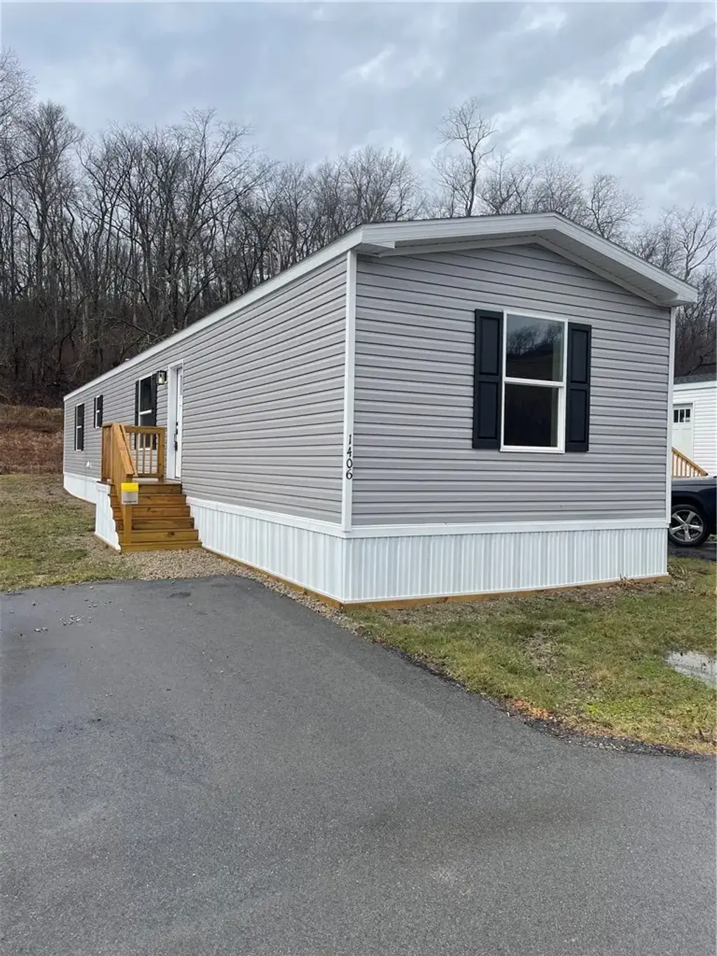 1406 A Hidden Valley Drive, Robinson
