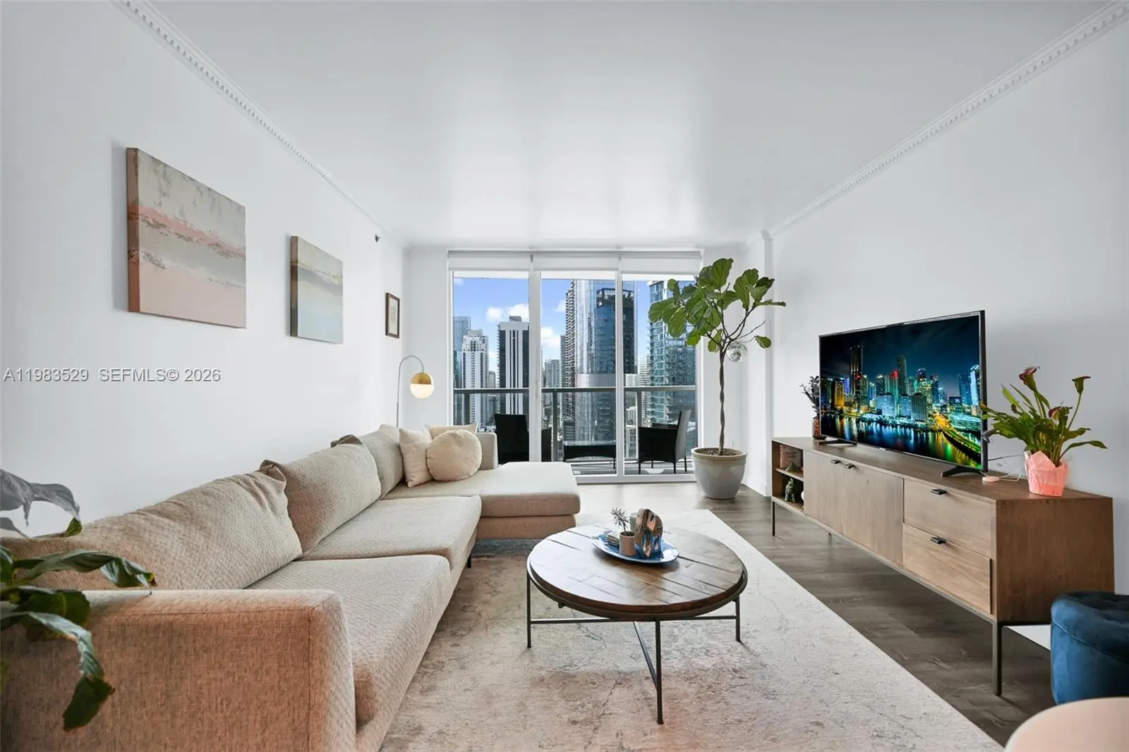 Photo of Listing #A11983529