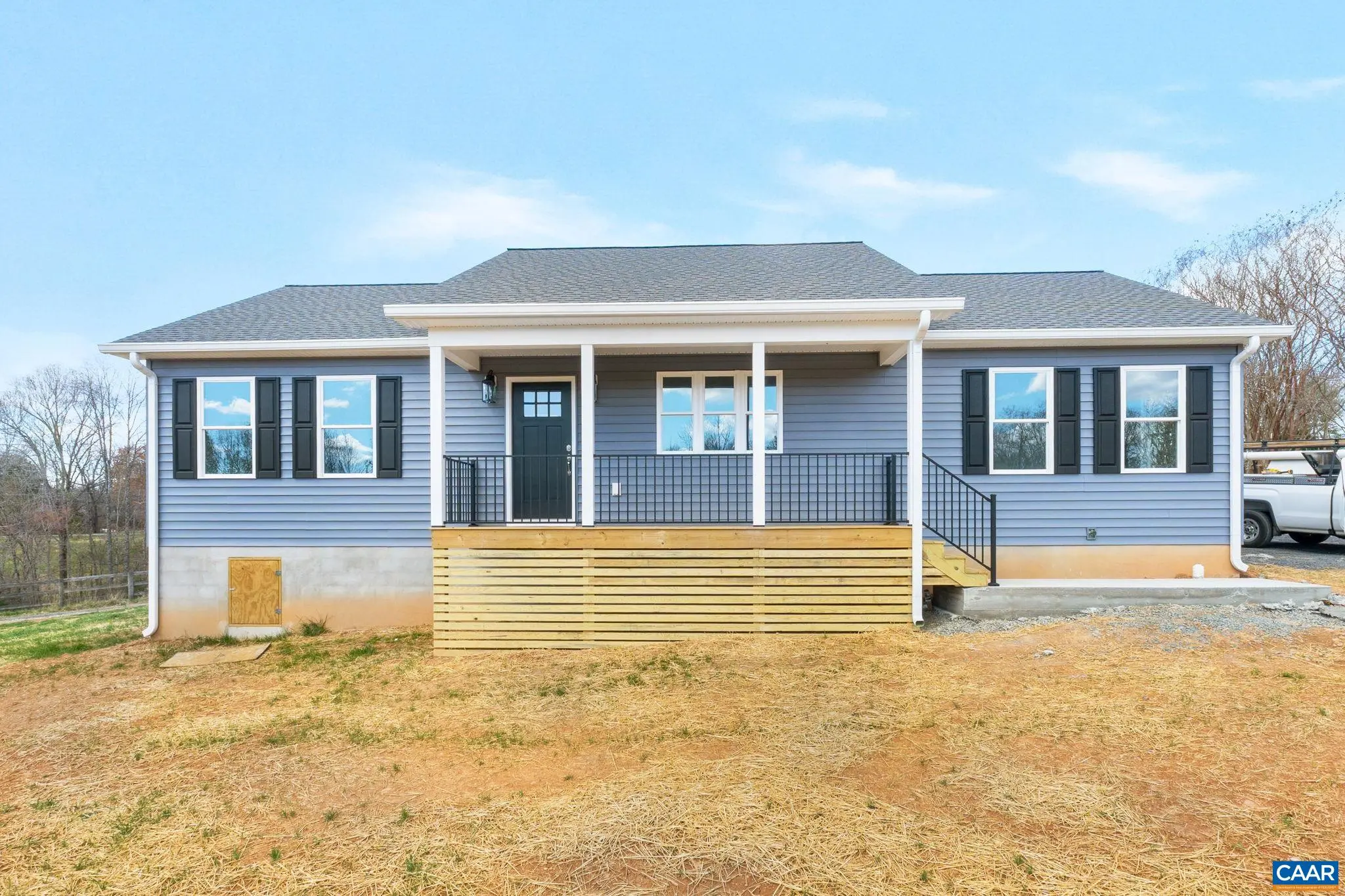 140 Dogwood Hts, Scottsville