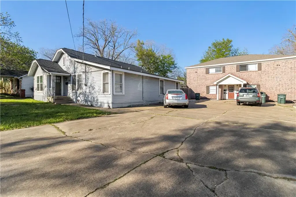 1012 & 1014 E 23rd Street, Bryan