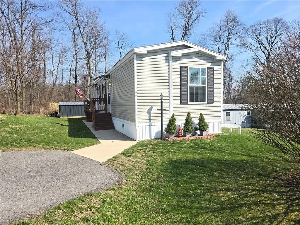 186 Hampton Avenue , North Fayette
