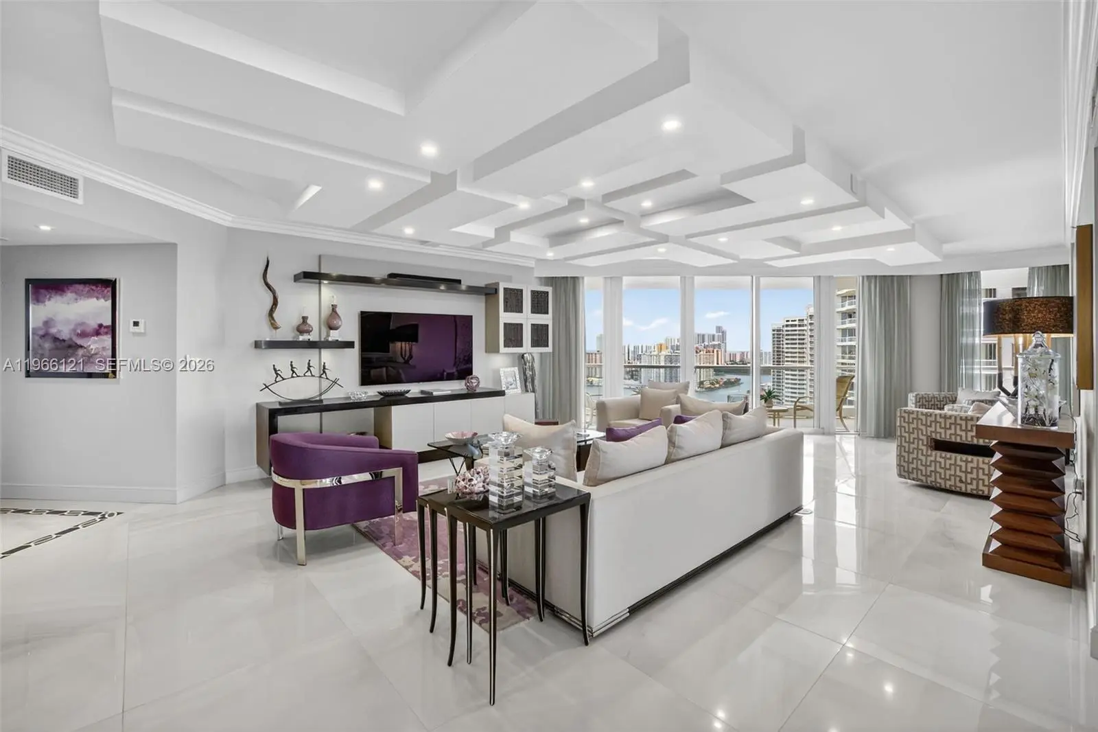 Photo of Listing #A11966121