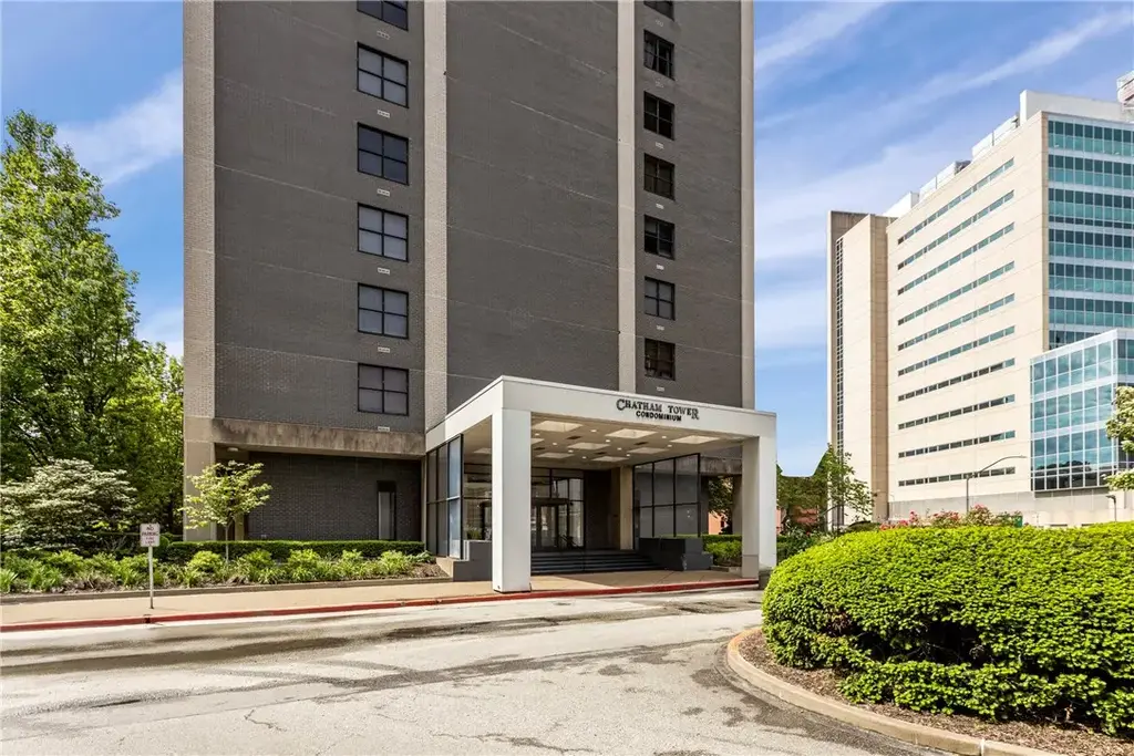 112 Washington Place 16h, Downtown Pgh