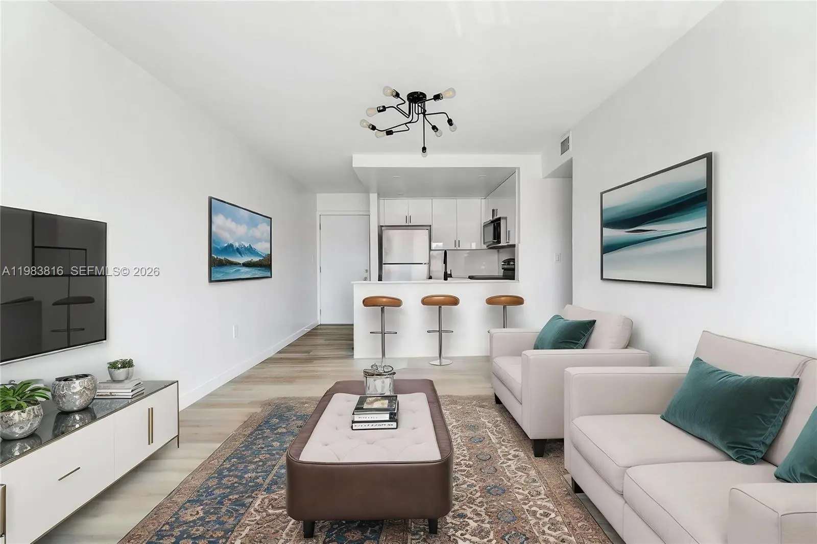 Photo of Listing #A11983816