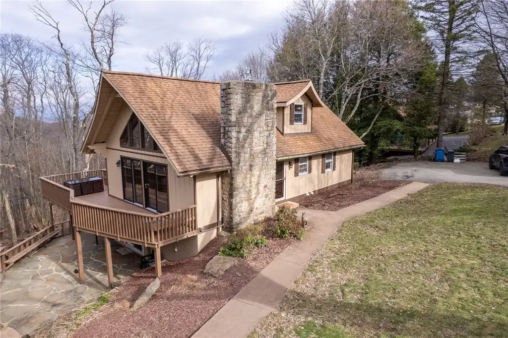266 Alpine Heights Road , Saltlick