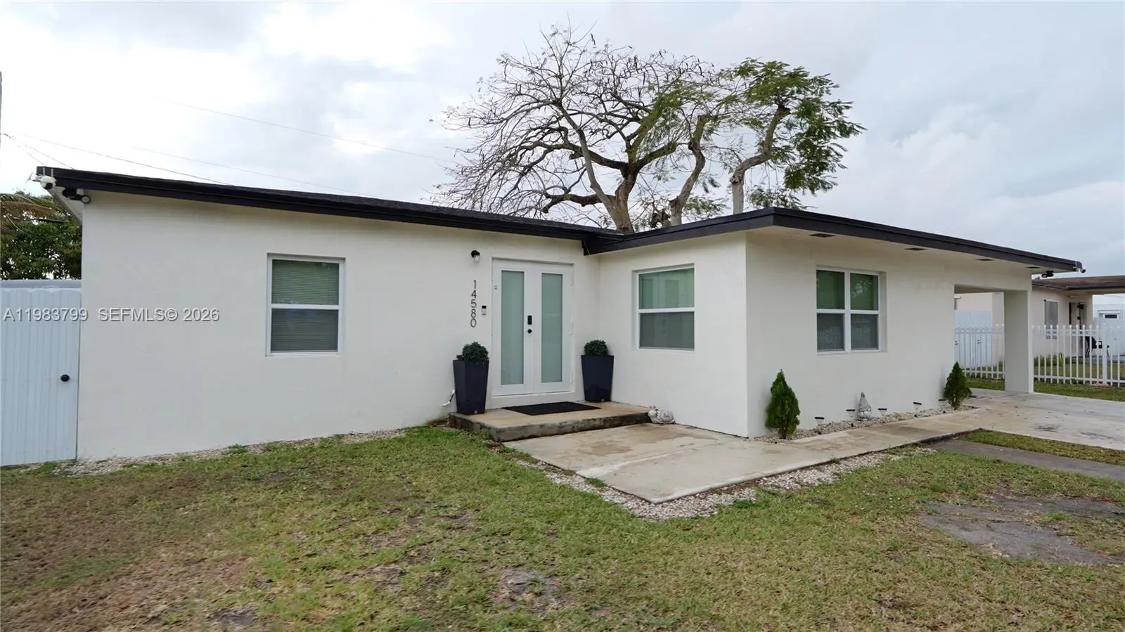 Photo of Listing #A11983799