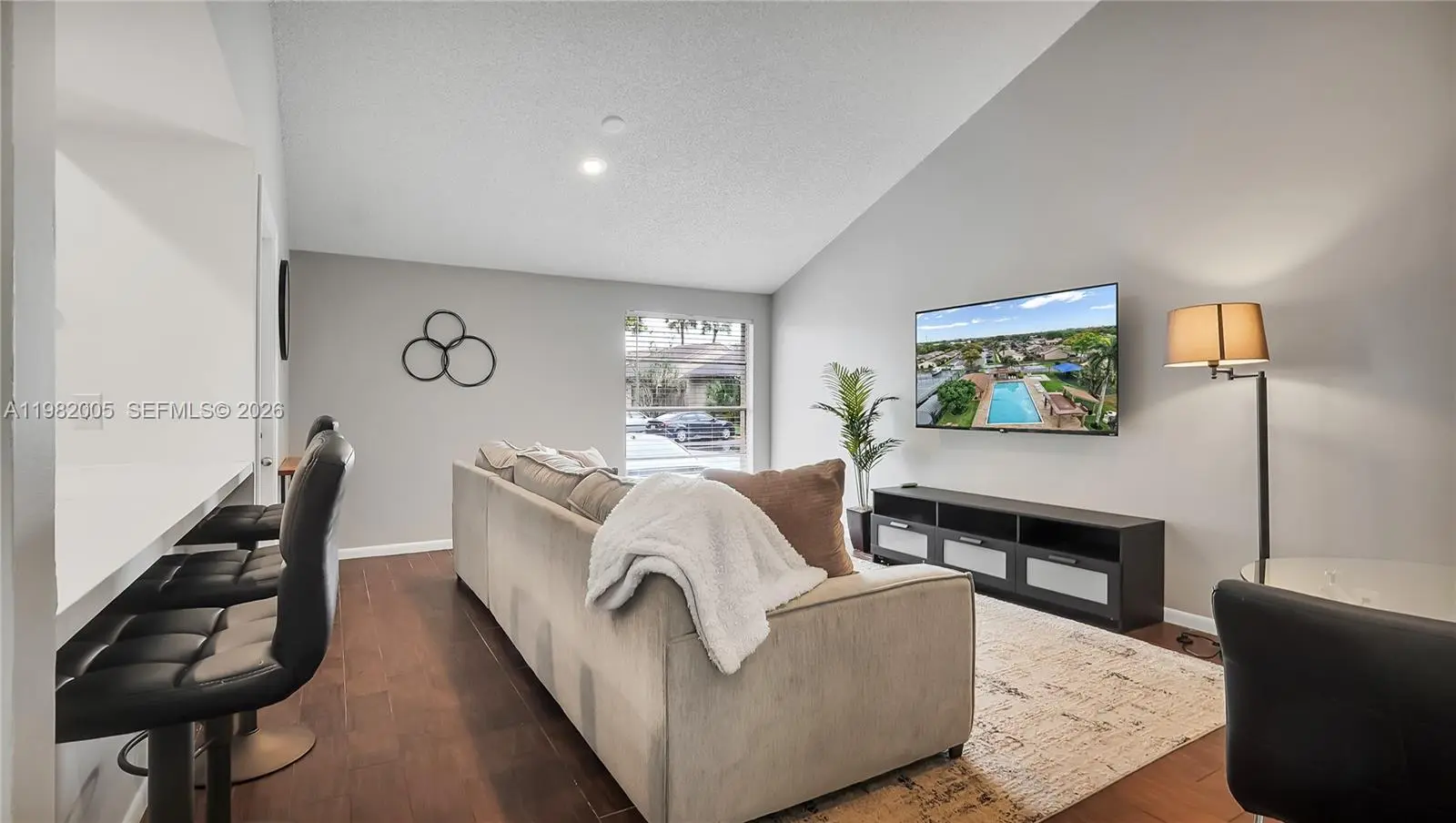 Photo of Listing #A11982005