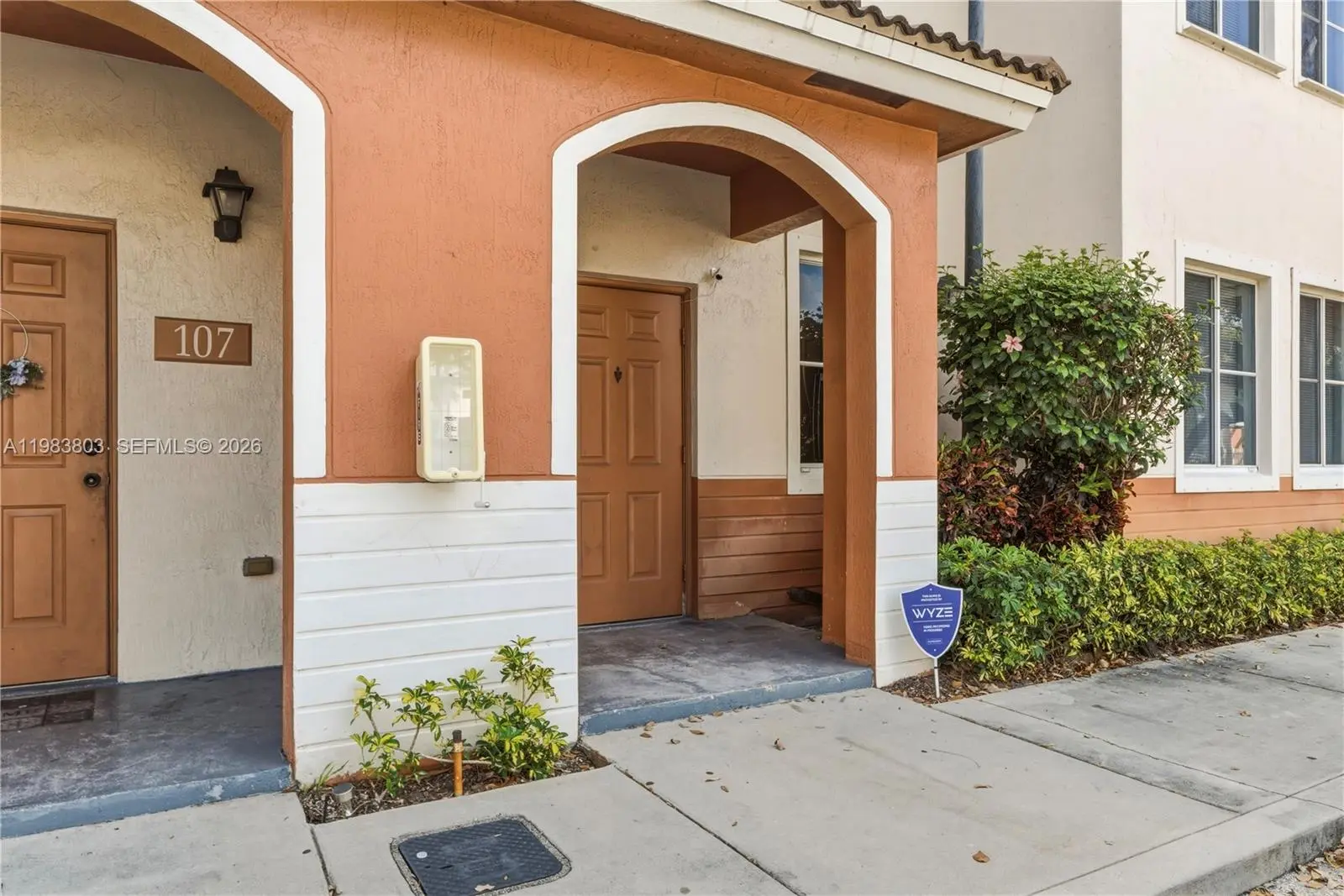 Photo of Listing #A11983803