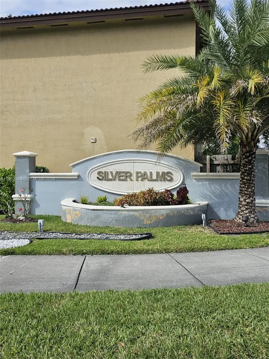 Photo of Listing #A11983964