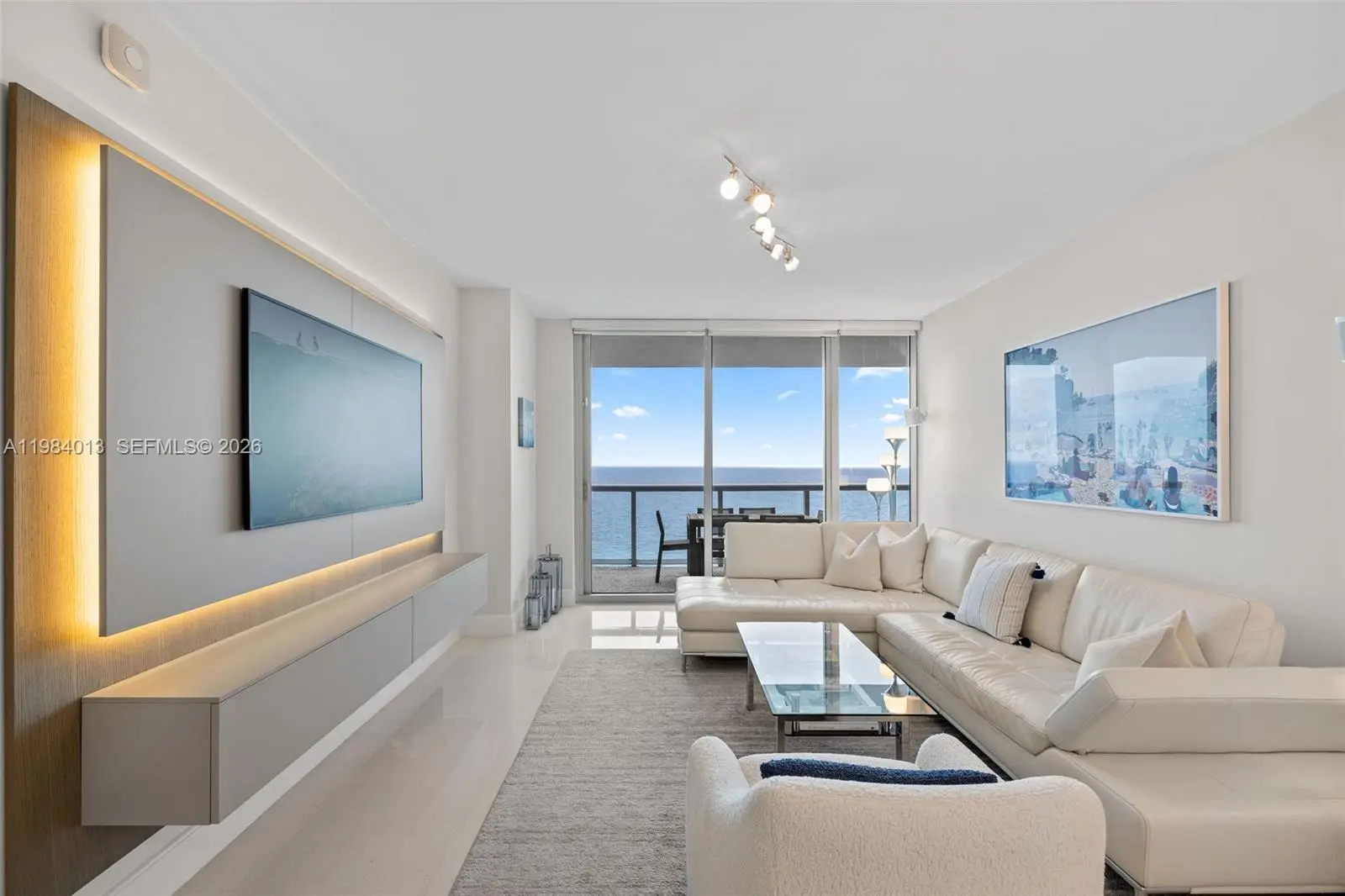 Photo of Listing #A11984013