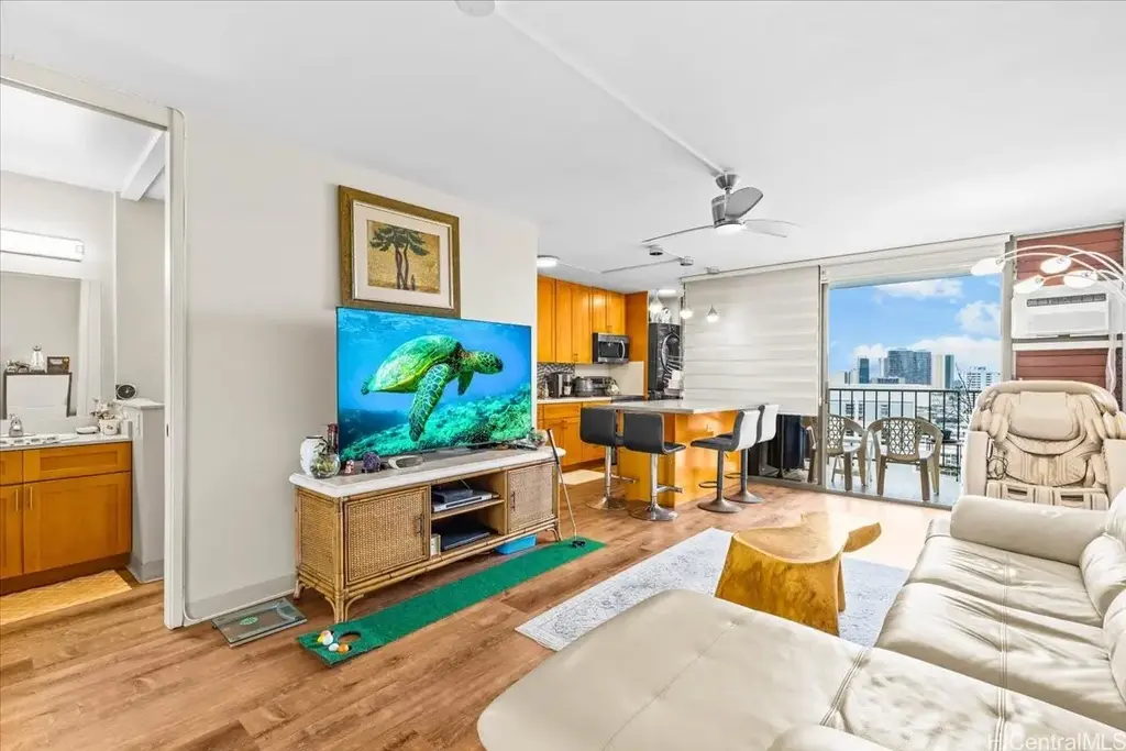 1630 Liholiho Street # 1608, Honolulu