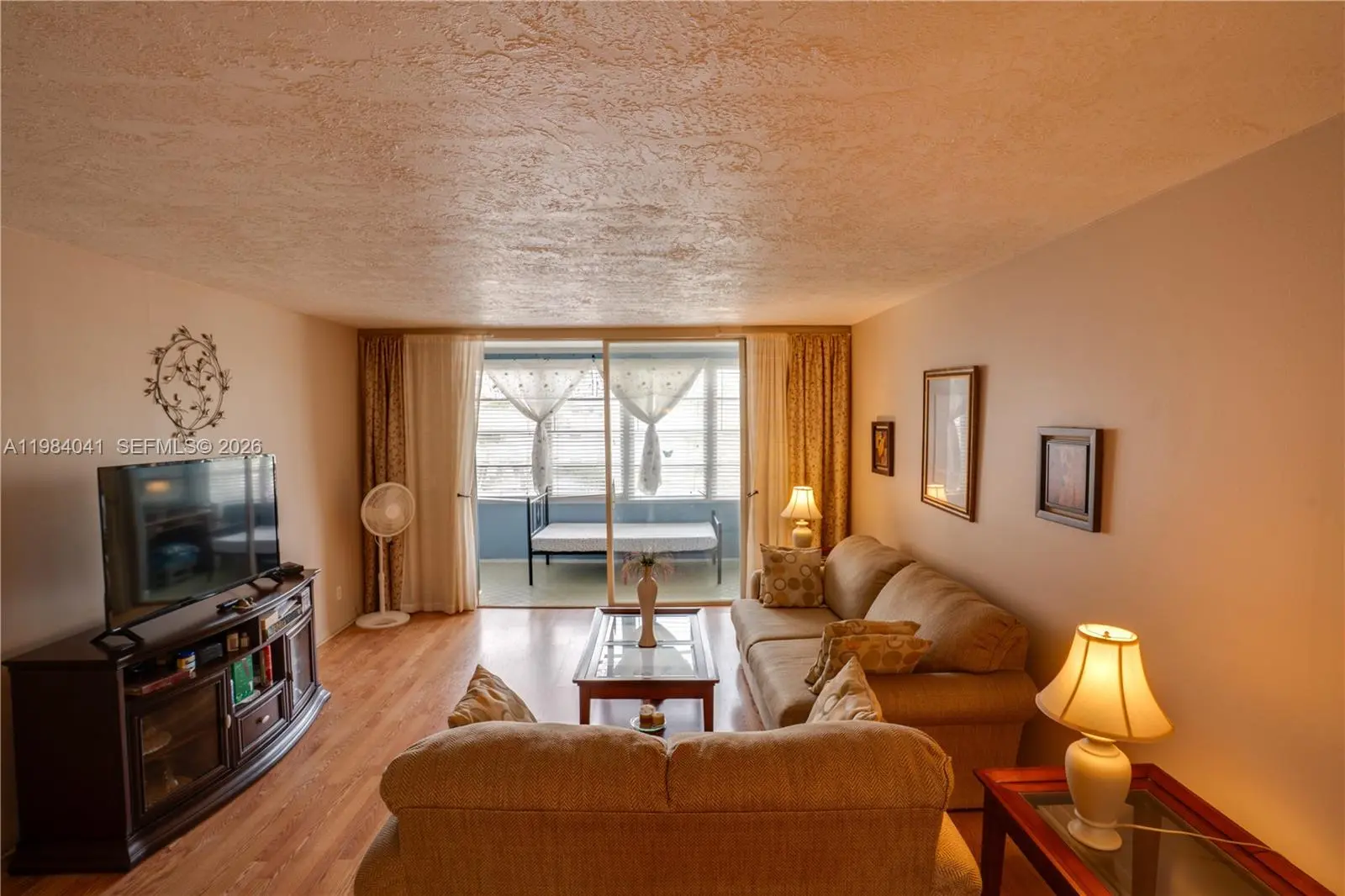 Photo of Listing #A11984041