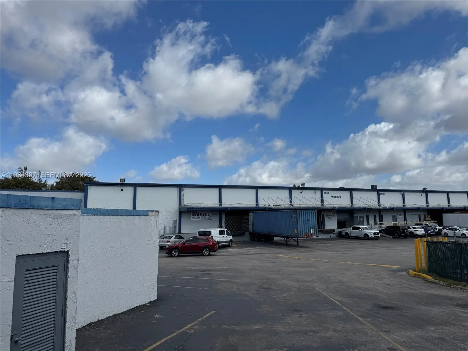 Photo of Listing #A11984307