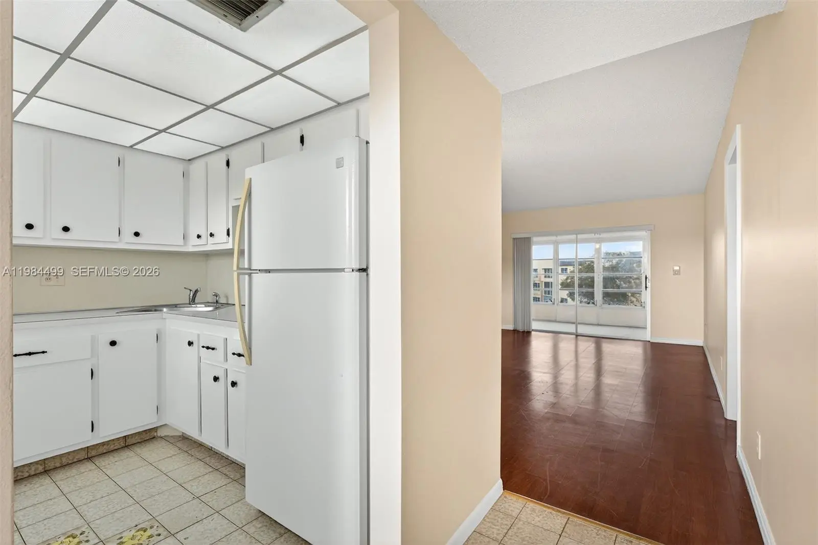 Photo of Listing #A11984499