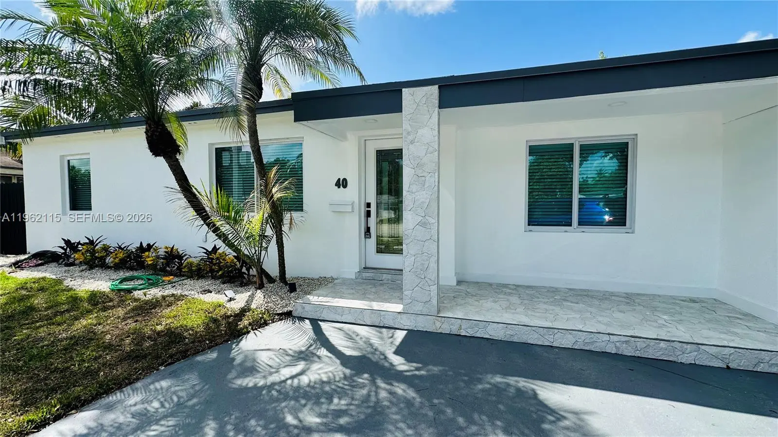 Photo of Listing #A11962115