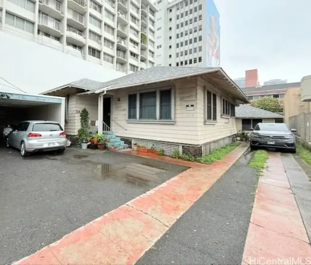 1119 Young Street, Honolulu