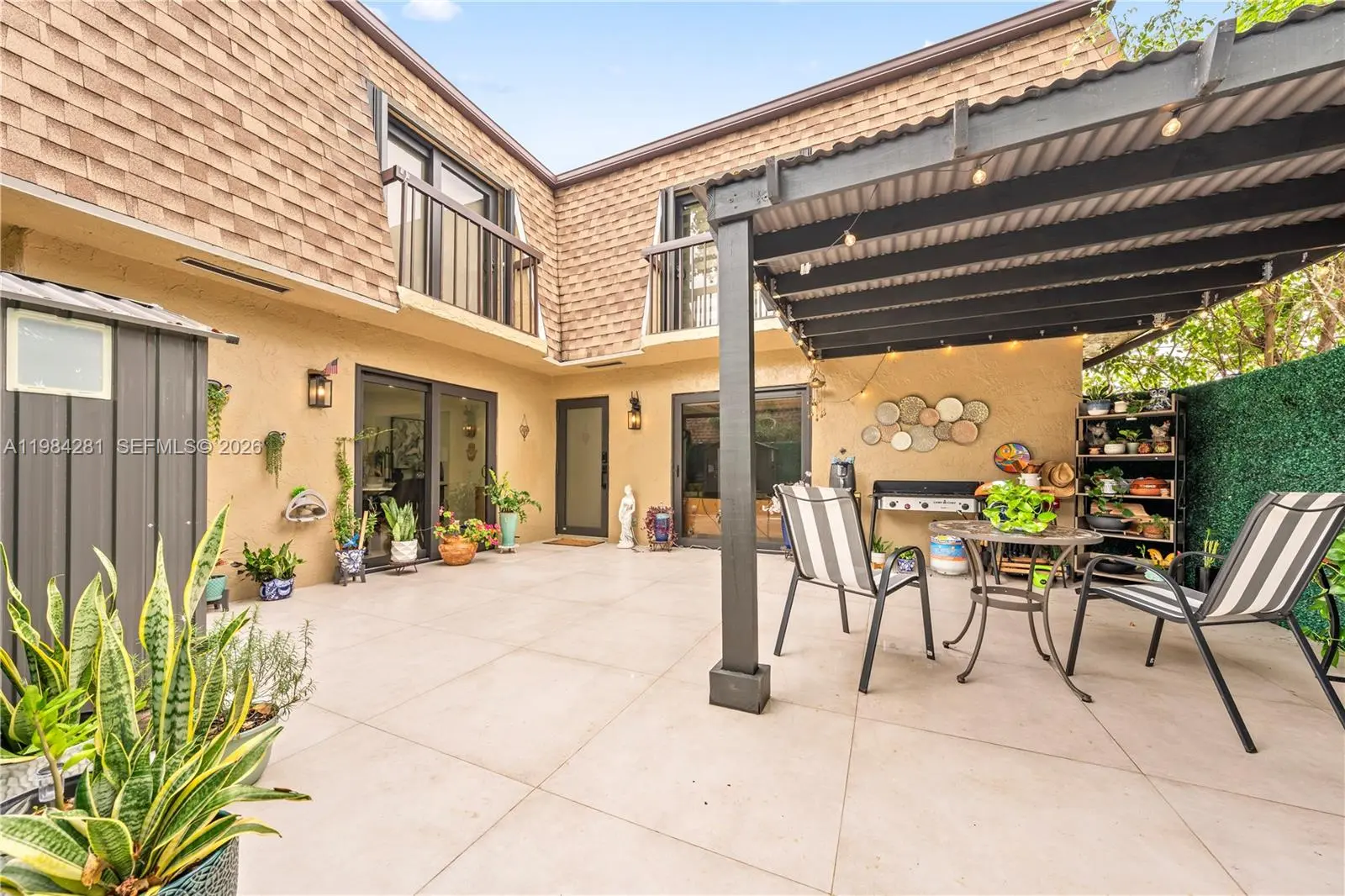 Photo of Listing #A11984281