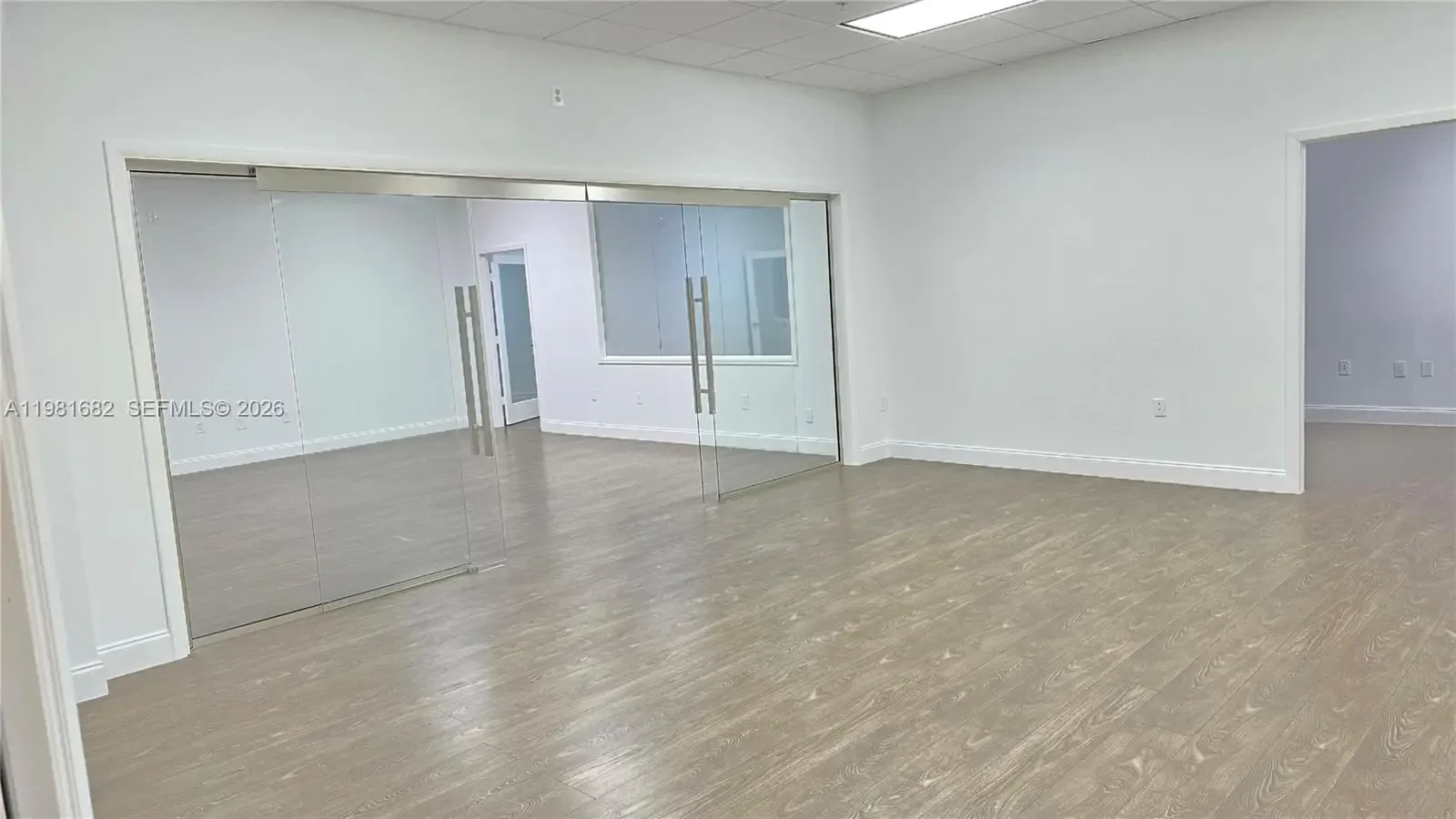 Photo of Listing #A11981682