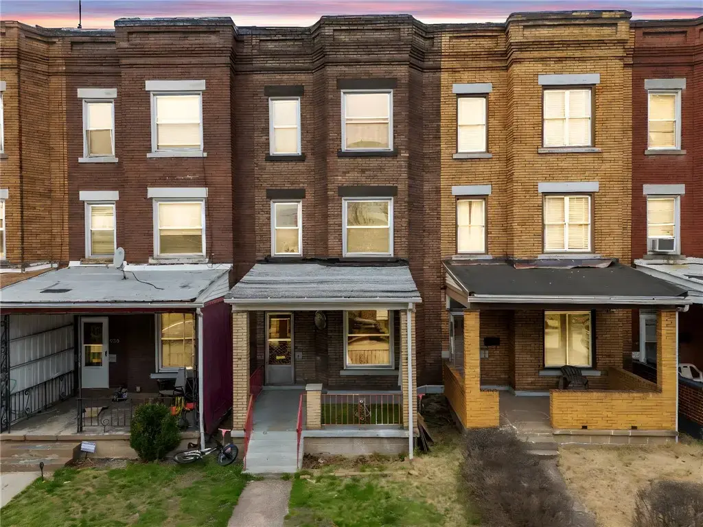 625 9th Avenue , Munhall