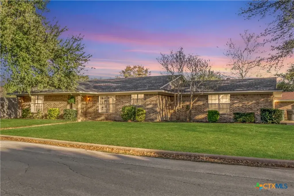 4314 Fox Trail, Temple